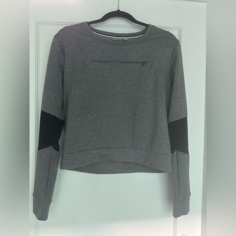 Zara Gray Sweatshirt with Black Accents